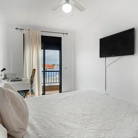 Apartment Piso Litoral 3 - Casa Phil Buzanada